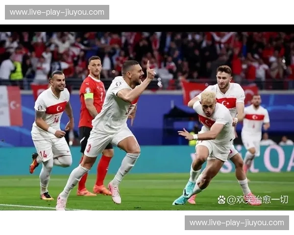 恩怨与轮回：深度解析西班牙vs荷兰经典对决，为何这些回放值得你熬夜重温？